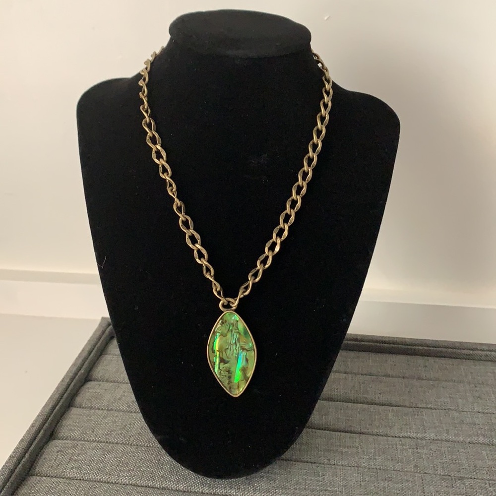 Abalone pendant necklace